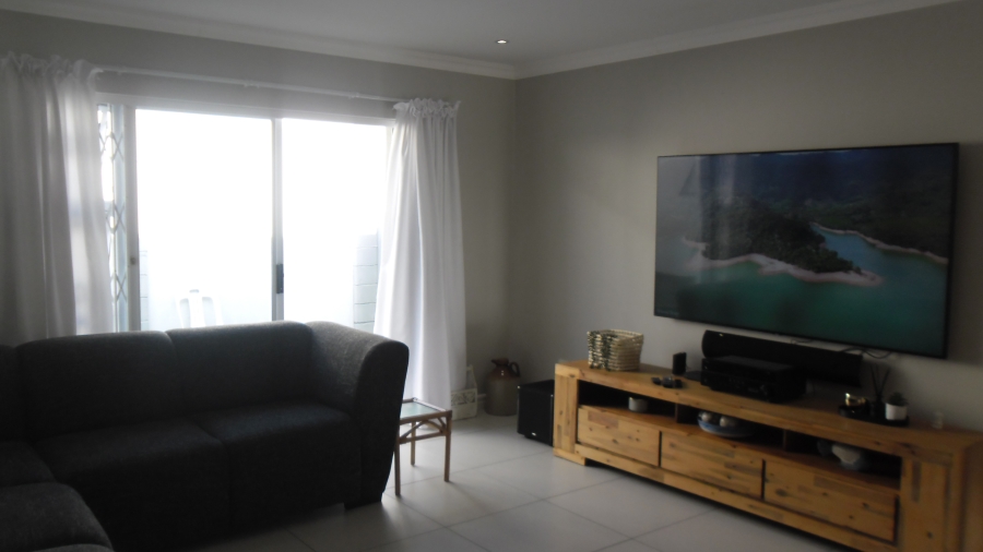 2 Bedroom Property for Sale in Gonubie North Eastern Cape